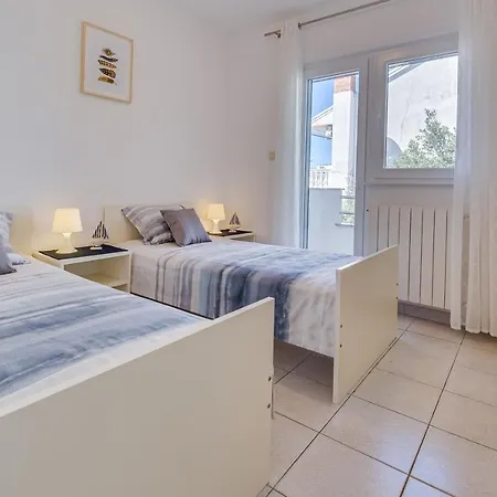Katica Apartment *