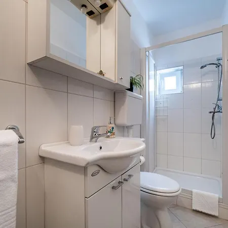 Apartment Katica Mandre